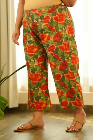 REGULAR TROPICAL PRINTED  MID-RISE RELAXED FIT PANTS